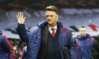 Van Gaal not convinced about United-Mourinho talks