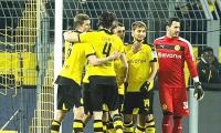 Bundesliga: Dortmund strike late to beat ten-man Hoffenheim