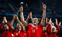 Euro: Wales demolish Belgium to reach first ever semi-final