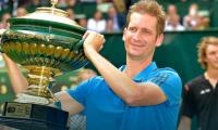 Halle Open: Mayer puts injury struggles behind him to win title