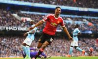 Teen Rashford signs lucrative extension deal with Manchester United