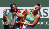 Azarenka stuns erratic Williams in Indian Wells final