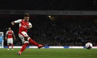 Transfer deadline day: Arsenal's Oxlade-Chamberlain to join Liverpool?