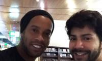 When Varun Dhawan met soccer legend Ronaldinho!