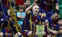 Spanish media hails 'last Emperor' Iniesta