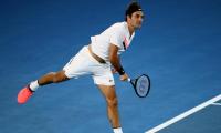 Veteran Federer welcomes new faces in Australian Open semis