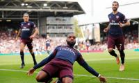 EPL PHOTOS: Arsenal thrash Fulham 5-1; Chelsea win