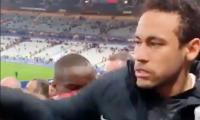 Soccer Extras: Neymar 'punches' fan