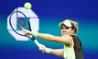 US teen McNally yearns to play like Federer