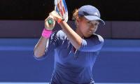 Australia Open: Leaner, mature Osaka stays grounded