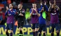 Football Extras: Why Barcelona are in trouble