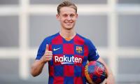 Inspired by Cruyff, De Jong keen to make mark at Barca