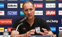 AIFF offers India coach a new deal...with a warning