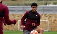 Liverpool v Barca: Klopp says Brewster ready for debut