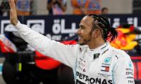 Hamilton storms to final pole of the Formula One season