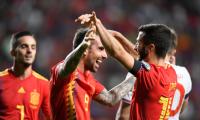 Euro qualifiers: Spain beat Faroe Islands, Italy win