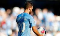 Extras: Guardiola defends Silva over tweet to Mendy