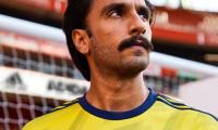 'Apna Time Aayega,' Ranveer tells Arsenal fans