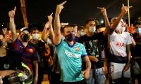 PHOTOS: Barcelona fans chant for Messi to stay