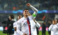 Football Focus: Chelsea sign free agent Thiago Silva