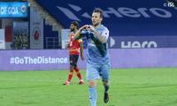 ISL: Le Fondre stars as Mumbai crush East Bengal 3-0