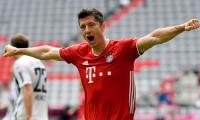 PIX: Lewandowski sparkles as Bayern win again