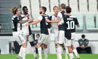 Soccer PIX: Juve run Lecce ragged; Sevilla held