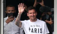 PIX: PSG fans give Messi hero's welcome in France