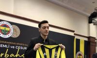 Ozil unveiled at Turkish club Fenerbahce 