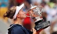 French Open: Unseeded Krejcikova wins 1st Grand Slam