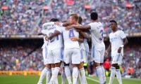 Alaba strike gives Real Madrid 2-1 win at Barcelona