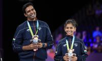 Sharath-Akula win CWG mixed doubles TT gold