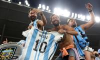 Argentine fans find faith again 