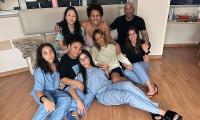 Pele's family gather at hospital bedside in Sau Paulo