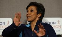 British Olympic champ Kelly Holmes reveals she is gay