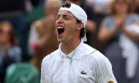 Wimbledon: This player forgot to carry his rackets...