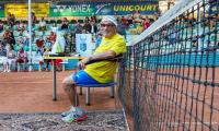 World's oldest tennis player stays put in Ukraine 