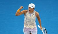 Aus Open: Swiatek quells Niemeier challenge in opener