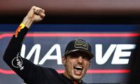 Verstappen seals third F1 title as Piastri wins sprint