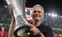 AS Roma sack Mourinho after poor run of results