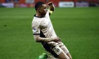 Mbappe 'tricks' PSG to big win; Barca down Atletico