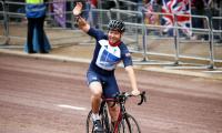 Cycling great Chris Hoy reveals he has terminal cancer