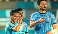 ISL: Mumbai City cruise past Mohammedan, climb to 5th