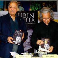 Anil Dharker  (right) with Zubin Mehta in 2015