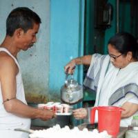Mamata Banerjee makes tea at a chai stall
