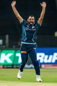 Shami's STRANGE Exclusion From World Cup Team