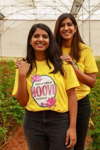 How These Sisters Made <em>Puja</em> Flowers A Business