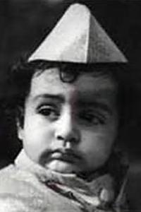 Aishwarya, Shweta, Farah wish Abhishek