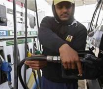 Remove subsidy on diesel, LPG by 2016: Kelkar