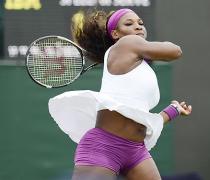 Wimbledon: Serena moves safely through first round